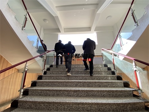 固原工装公司|固原留津办公楼设计装修项目现场勘察